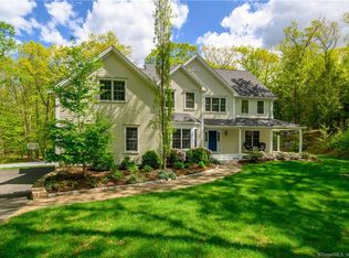 35 Russett Rd, Sandy Hook, CT 06482