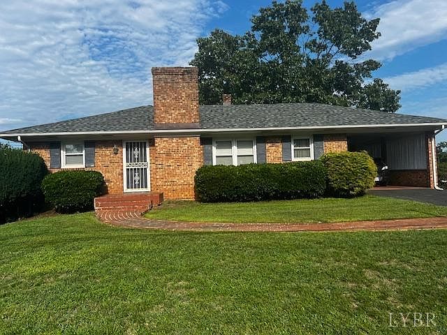 1st image of 223 Oakdale Cir