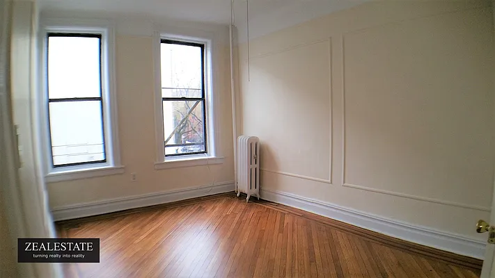 Rented by ZealEstate Group Inc | media 60