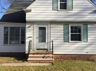 1211 Avondale Rd, South Euclid, OH 44121