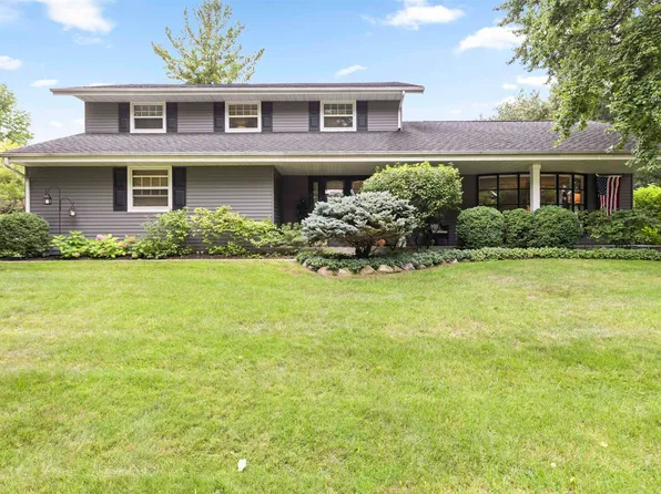 1874 Plum Orchard Ln, Rockford, IL 61107