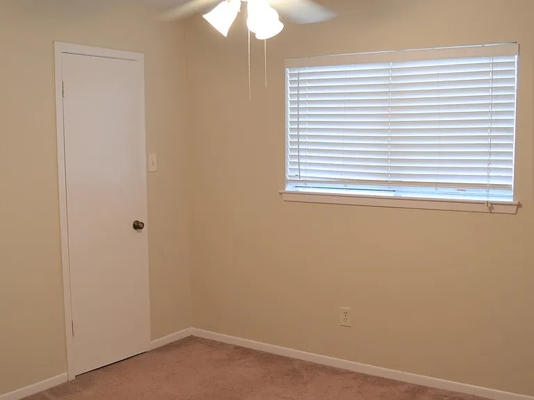 4th bedroom