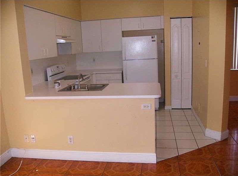 1st image of 21276 NE 8th Pl