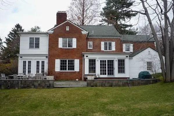 Sold by Trebach Realty | media 35