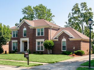 8603 Autumn Ridge Ct, Lyndon, KY 40242