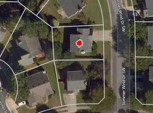 2128 Summer Wind Dr SW, Marietta, GA 30060