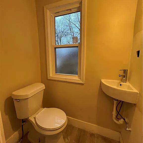 2204 Brockway Rd — Photo 2