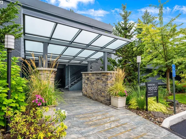 16200 Pacific Hwy Unit 29, Lake Oswego, OR 97034