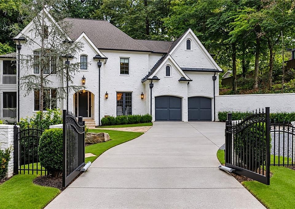1st image of 4365 Lake Forrest Dr NE