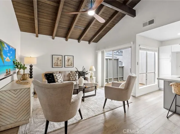 2900 S Greenville St Unit H, Santa Ana, CA 92704