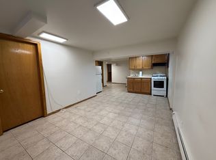 20-27 23rd St #3, Astoria, NY 11105