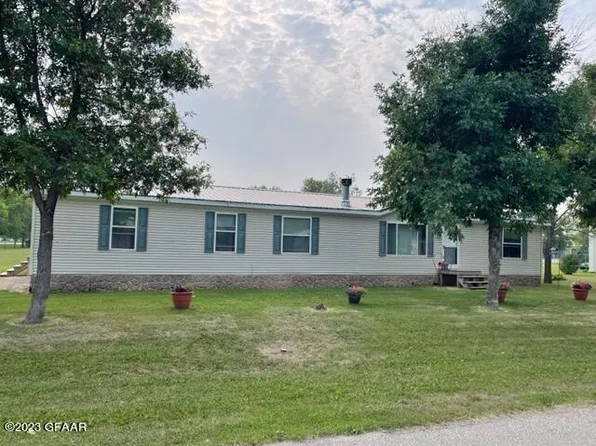677 Wilson Ave, Minto, ND 58261