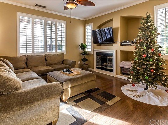 2nd image of 28461 Mayfair Dr