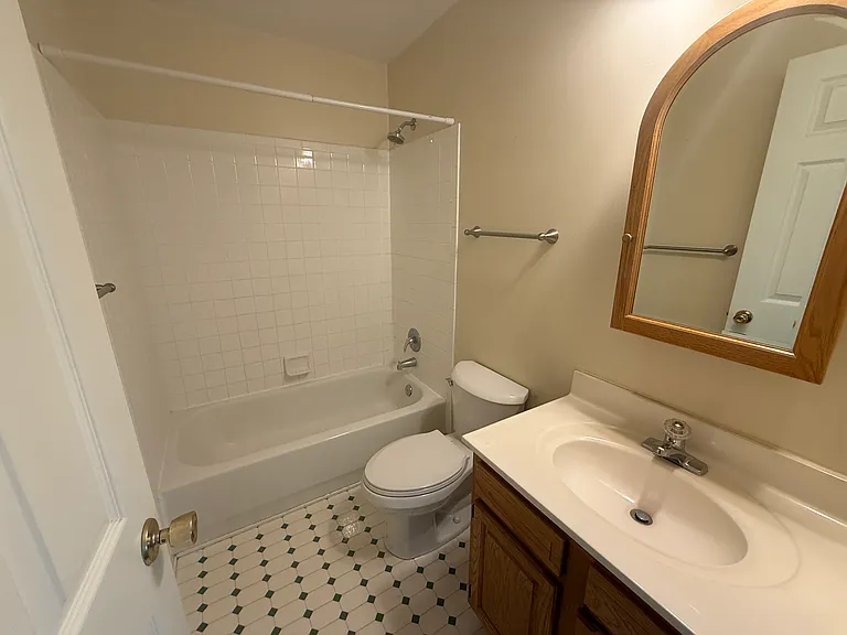 Full Bath - 2nd Bedroom