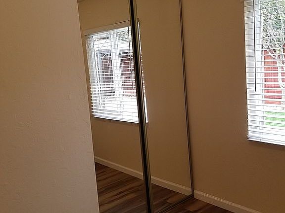 5th image of 3156 Ensalmo Ave