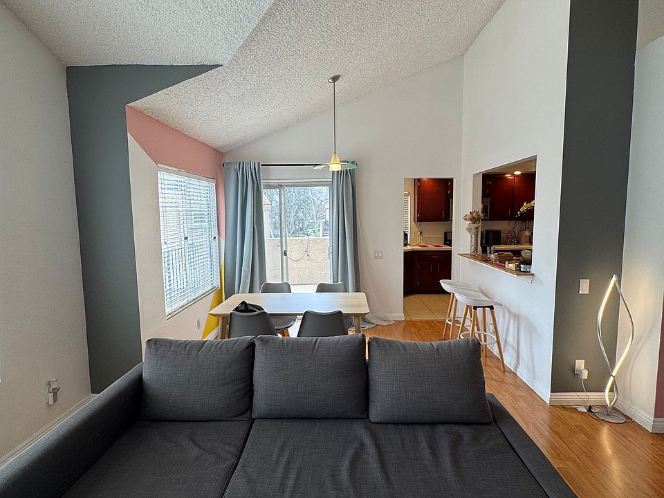 1st image of 3120 Milano Unit B
