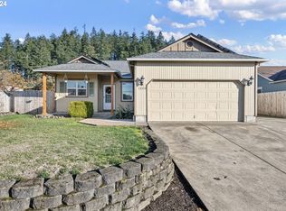 1529 S 59th St, Springfield, OR 97478