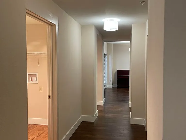 4905 S Elberon St — Photo 10