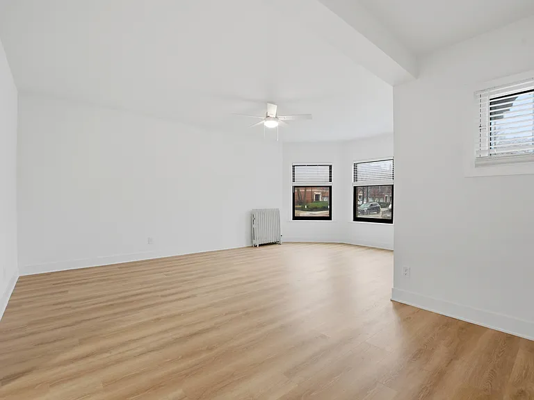 1703 Ridge Ave — Photo 6