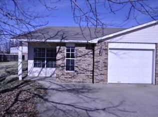 168 Rainsong Dr, Farmington, AR 72730