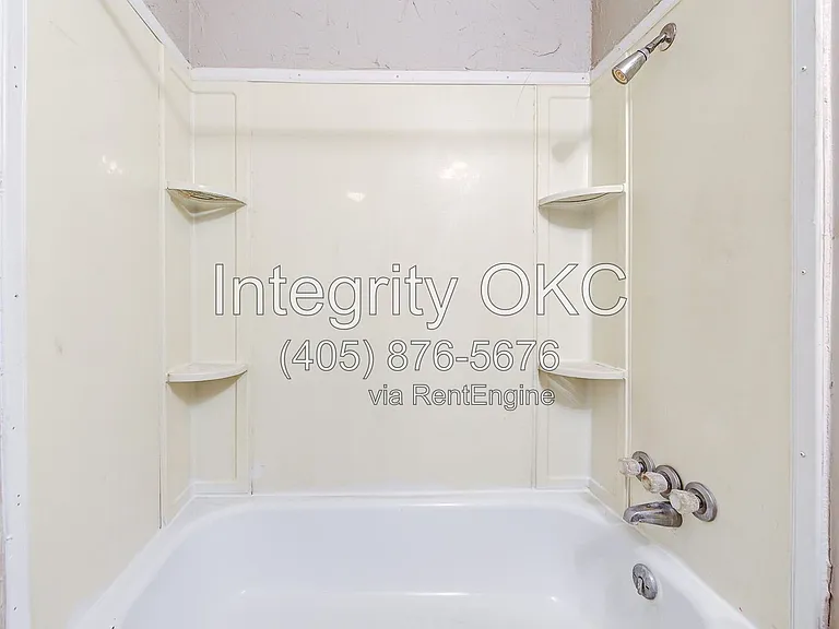 416 Reed Pl — Photo 30