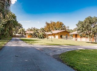 4201 SW 93rd Ave, Davie, FL 33328