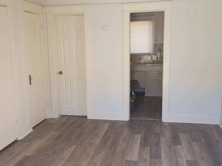 407 N Culver Ave #C — Photo 7
