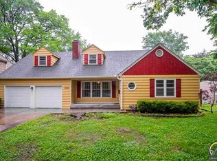 3142 SW 17th St, Topeka, KS 66604