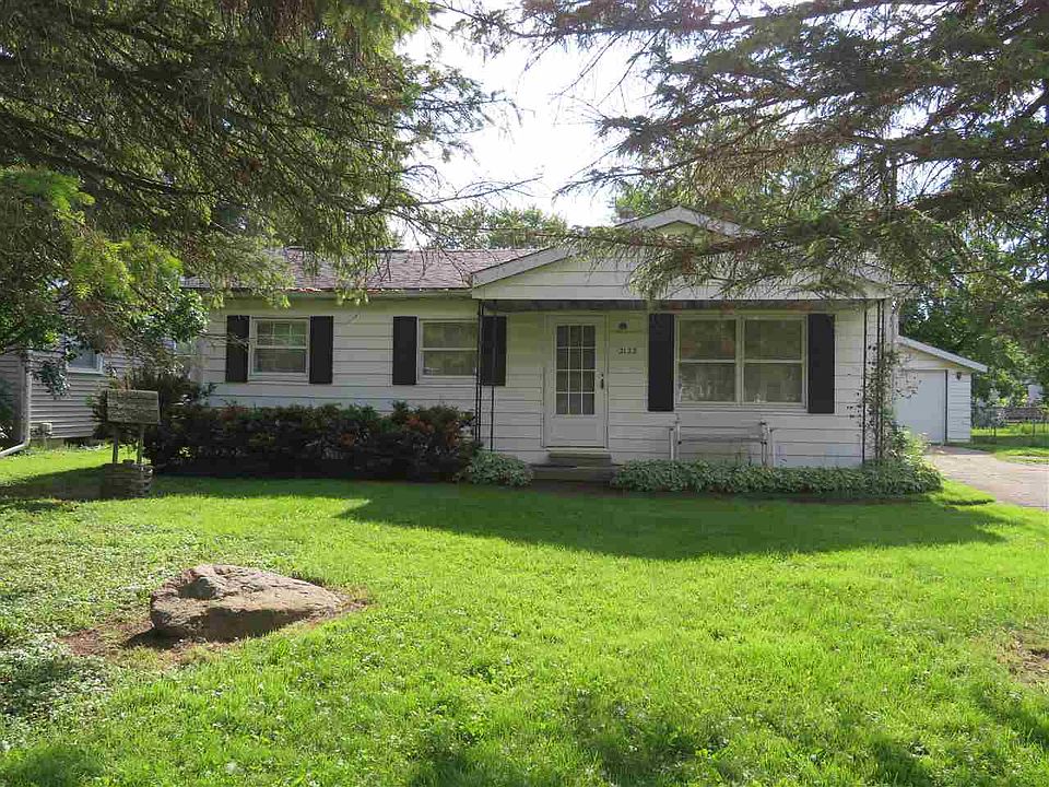 1st image of 2122 Cherrywood Dr