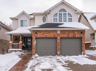 240 Doon South Dr, Kitchener, ON N2P 2L8