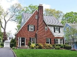 42 Glen Ridge Pkwy, Glen Ridge, NJ 07028