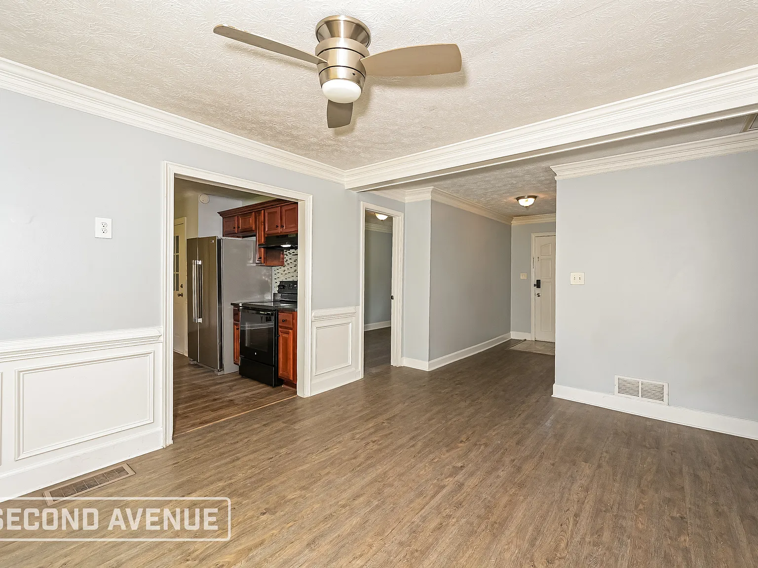 3 bed, 2.0 bath, 1551 sqft, $2,395 — Photo 4