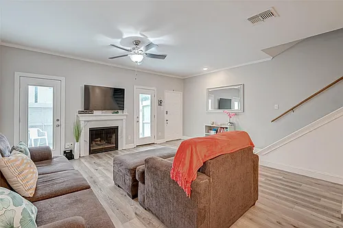 8077 El Mundo St #8077 Photo 1