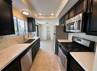 16592 Jib Cir #B, Huntington Beach, CA 92649