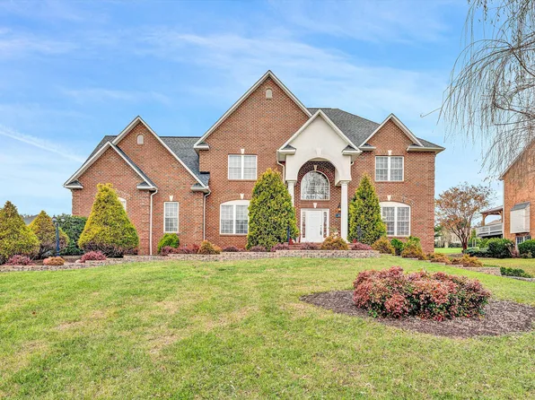 507 Scarlet Dr, Daleville, VA 24083