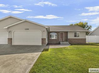 1288 S Ashland Dr, Ammon, ID 83406