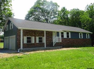 1116 Perth Rd, Hagaman, NY 12086