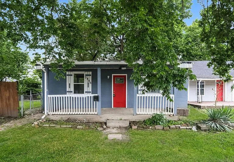 2404-2406 Vermont St #2406 — Photo 1