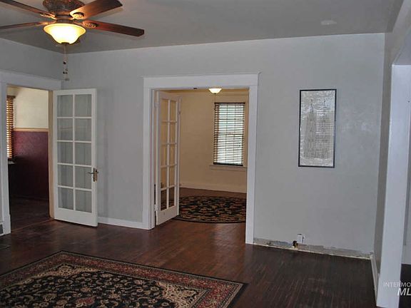 5th image of 351 8th Ave N
