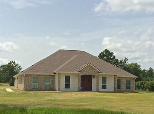 5205 Gratis Ln, Orange, TX 77632