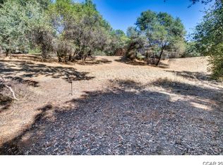 336 Catalpa Ln, Angels Camp, CA 95222