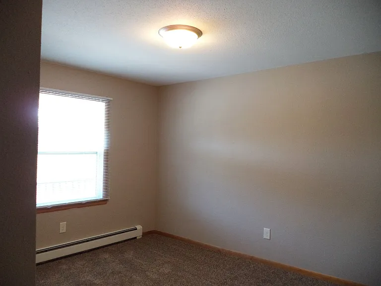 Terrace Heights — Photo 9