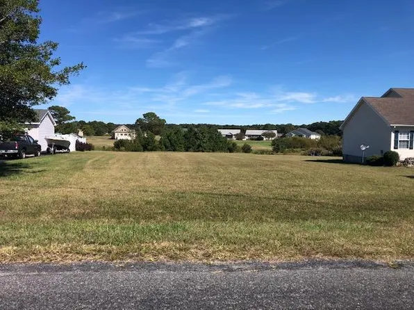 165 Captains Corridor, Greenbackville, VA 23356