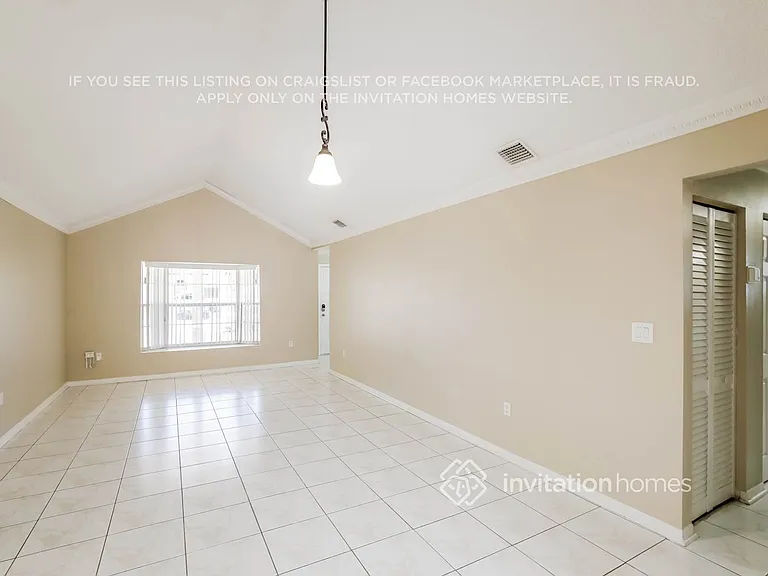 13742 SW 181st St — Photo 5