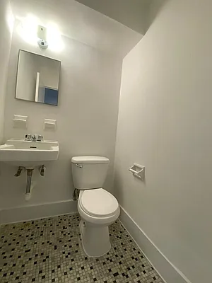 Rented by ORMIAN REALTY GROUP LLC | media 24