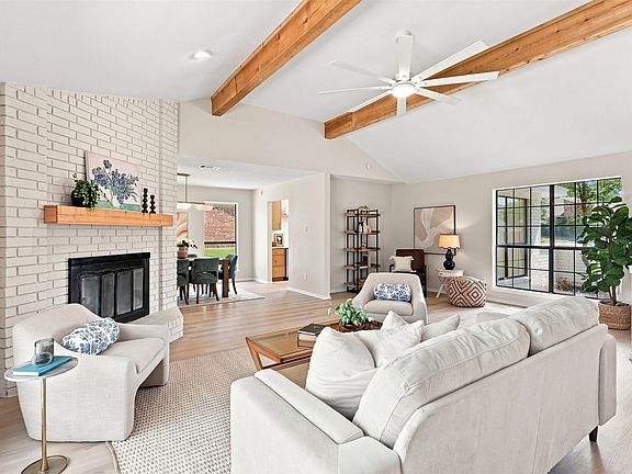3rd image of 7321 Burke Cir