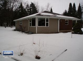 7966 State Highway 22, Oconto Falls, WI 54154