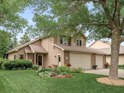1436 Courtland W, Waconia, MN, 55387