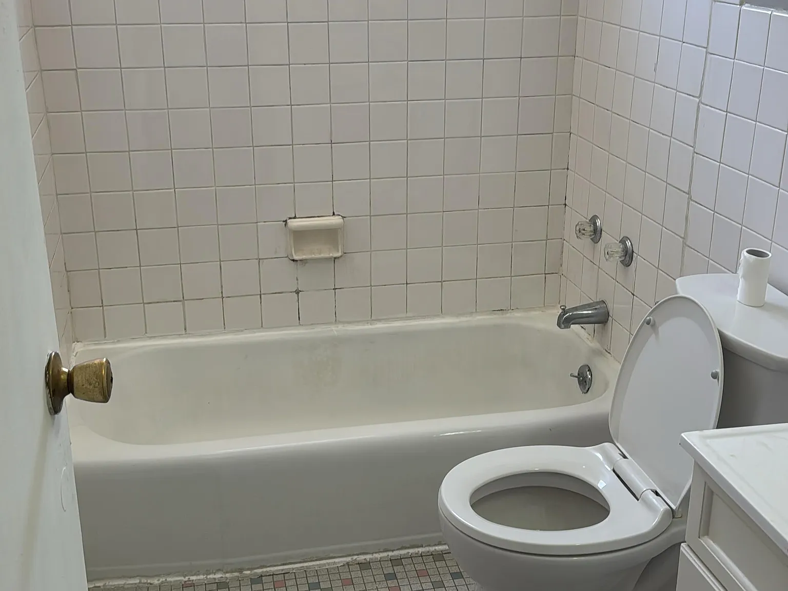 2 bed, 950 sqft, $650 — Photo 3