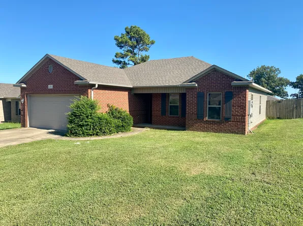 4745 Wildwood Ln, Jonesboro, AR 72405